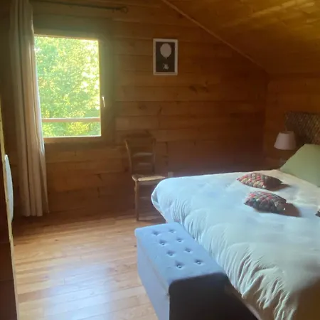 Melusine Bed & Breakfast 3*